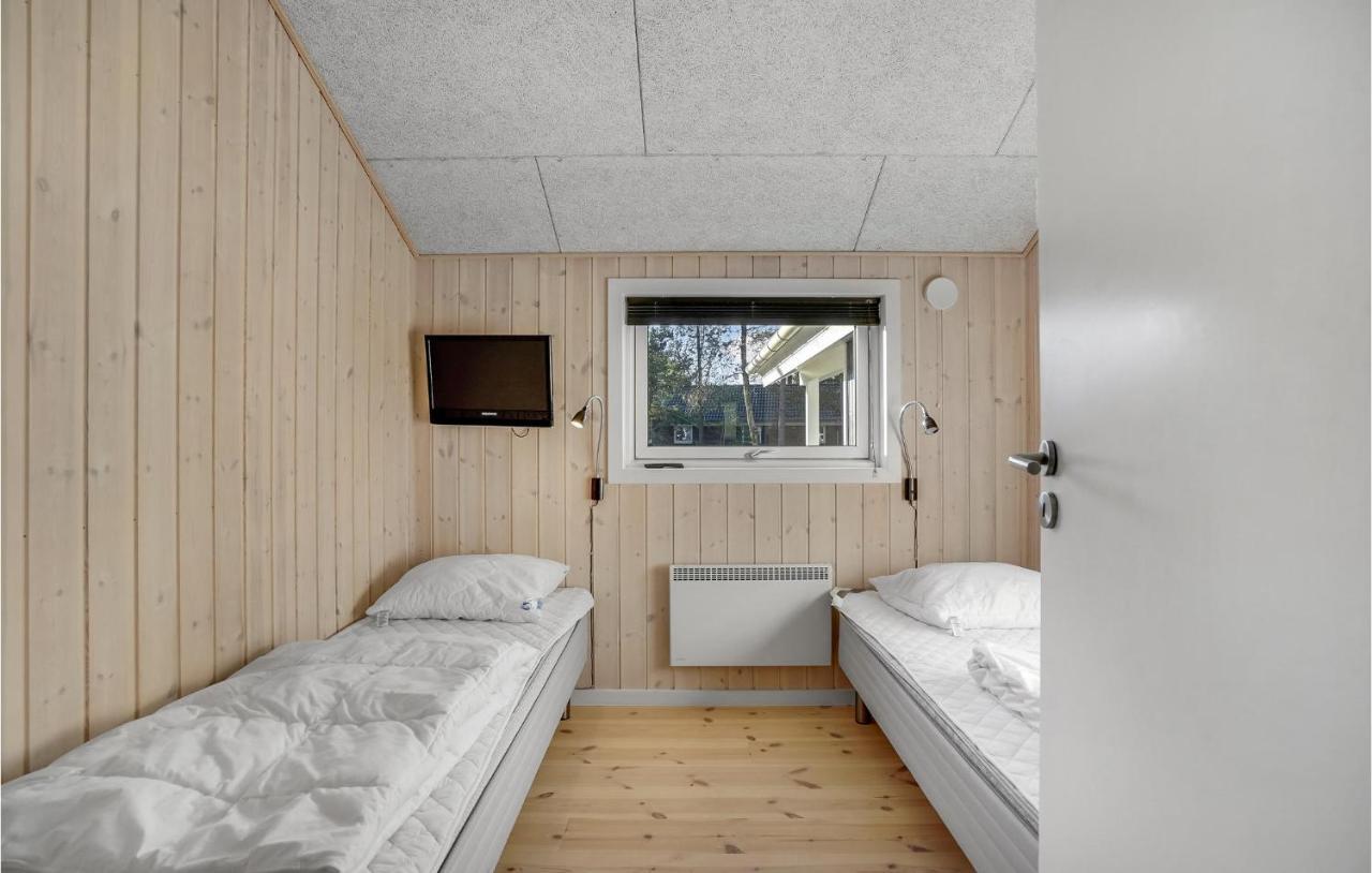 Awesome Home In Oksbl With 4 Bedrooms, Sauna And Wifi Oksbol  Luaran gambar